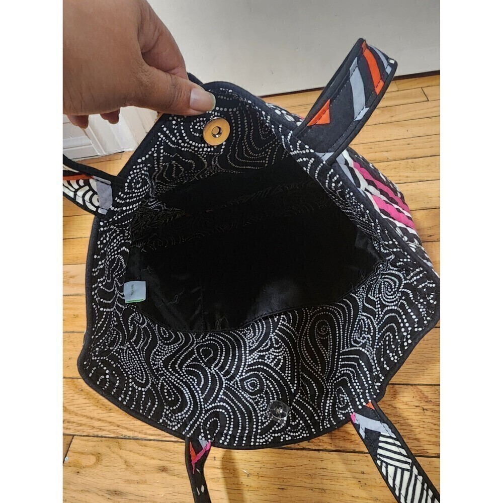 Vera Bradley Northern Stripes Tote Bag - Picture 8 of 12